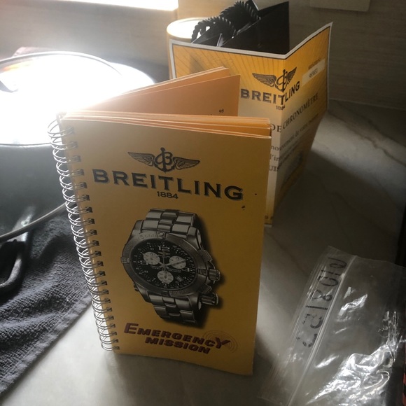 Breitling Emergency - Picture 3 of 7